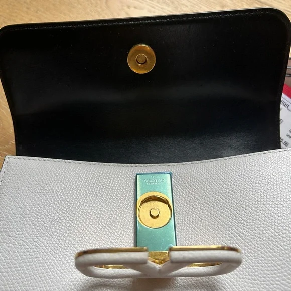 *SOLD* Valentino White Crossbody Belt Bag - Picture 7 of 12